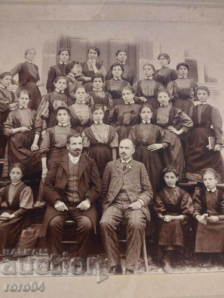 Delivery of STAR PHOTOGRAPHY - CARD Delivery of STAR PHOTOGRAPHY - CARD