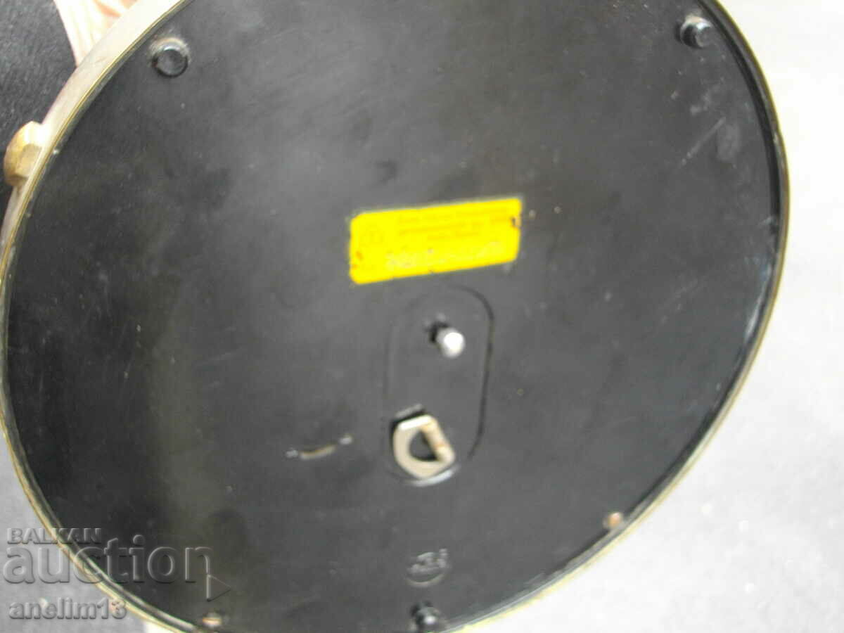 COLLECTIBLE OLD WALL CLOCK GDR BRONZE UPG HALLE DDR - 7 COLLECTIBLE OLD WALL CLOCK GDR BRONZE UPG HALLE DDR - 7