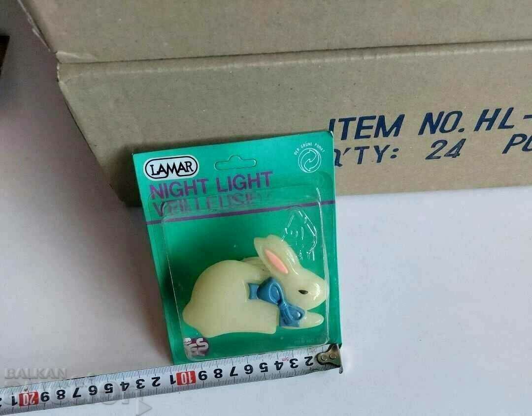 LOT 78 NUMBERS OF UNUSED CONTACT LIGHT BULBS LAMP LANTERN with price 128.00 BGN | € 65.45 LOT 78 NUMBERS OF UNUSED CONTACT LIGHT BULBS LAMP LANTERN with price 128.00 BGN | € 65.45