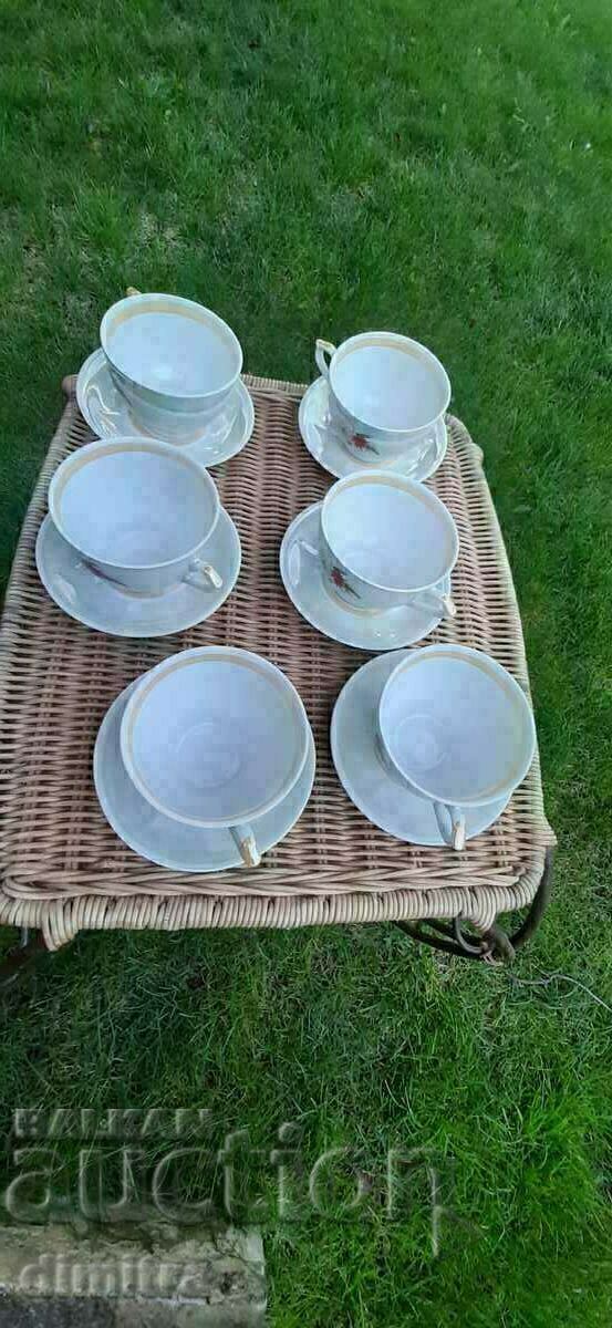 Delivery of Russian porcelain service