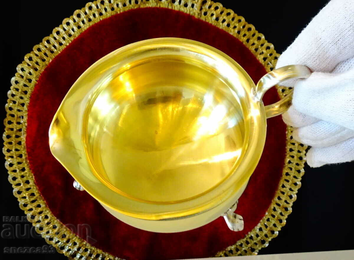 Auction Pitcher, latte maker, sauce boat made of brass, marked Auction Pitcher, latte maker, sauce boat made of brass, marked