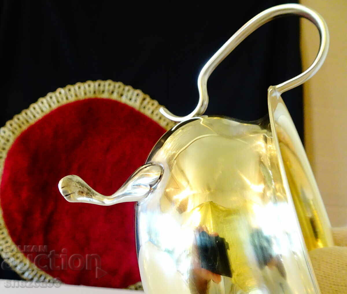 Delivery of Pitcher, latte maker, sauce boat made of brass, marked Delivery of Pitcher, latte maker, sauce boat made of brass, marked