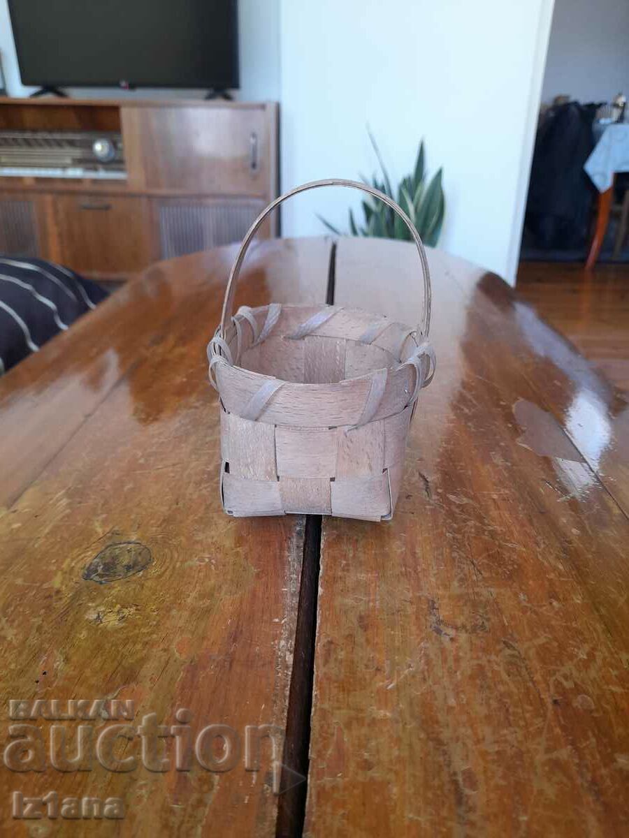 Old basket, small basket with price 11.00 BGN | € 5.62 Old basket, small basket with price 11.00 BGN | € 5.62
