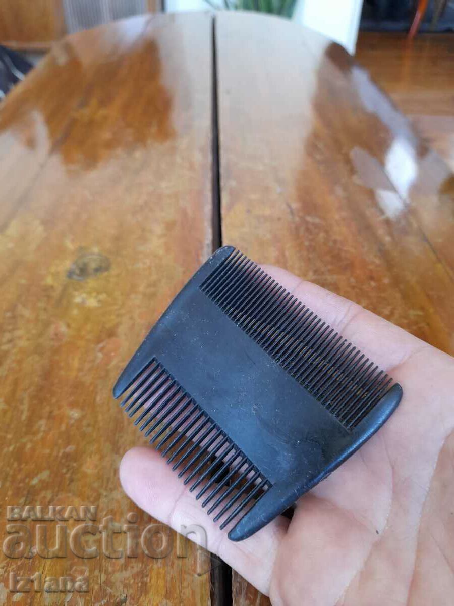 Auction Old comb, comb Auction Old comb, comb