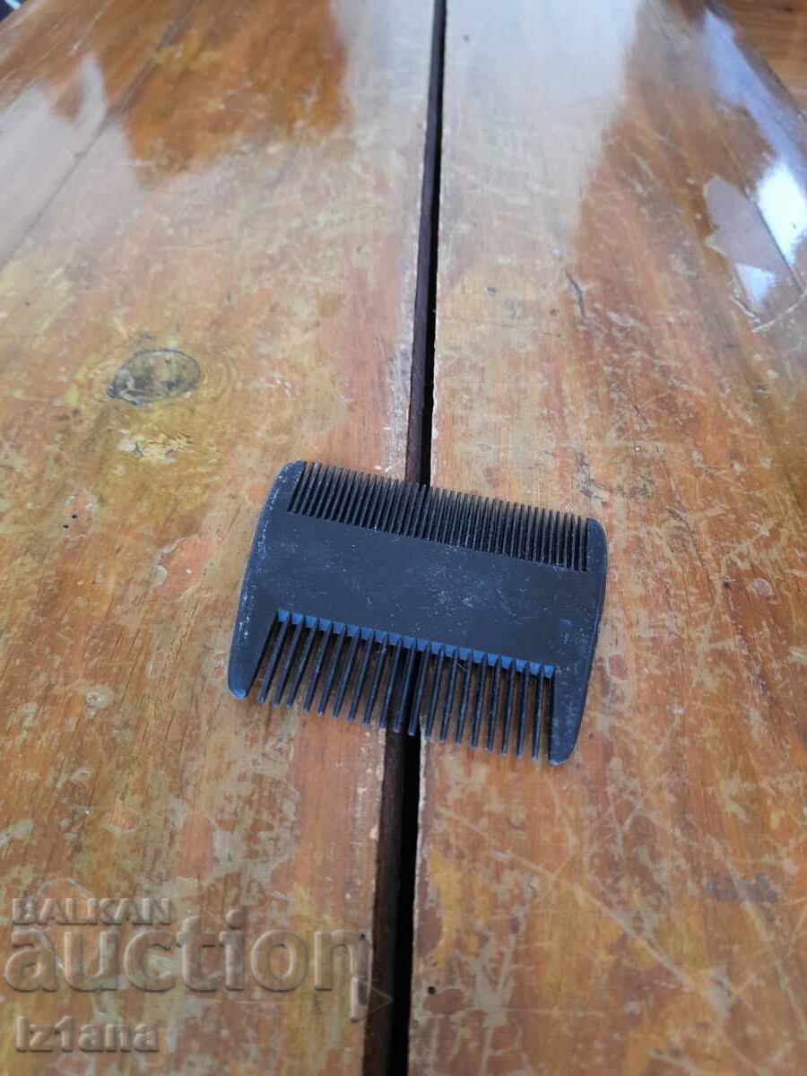 Old comb, comb Old comb, comb