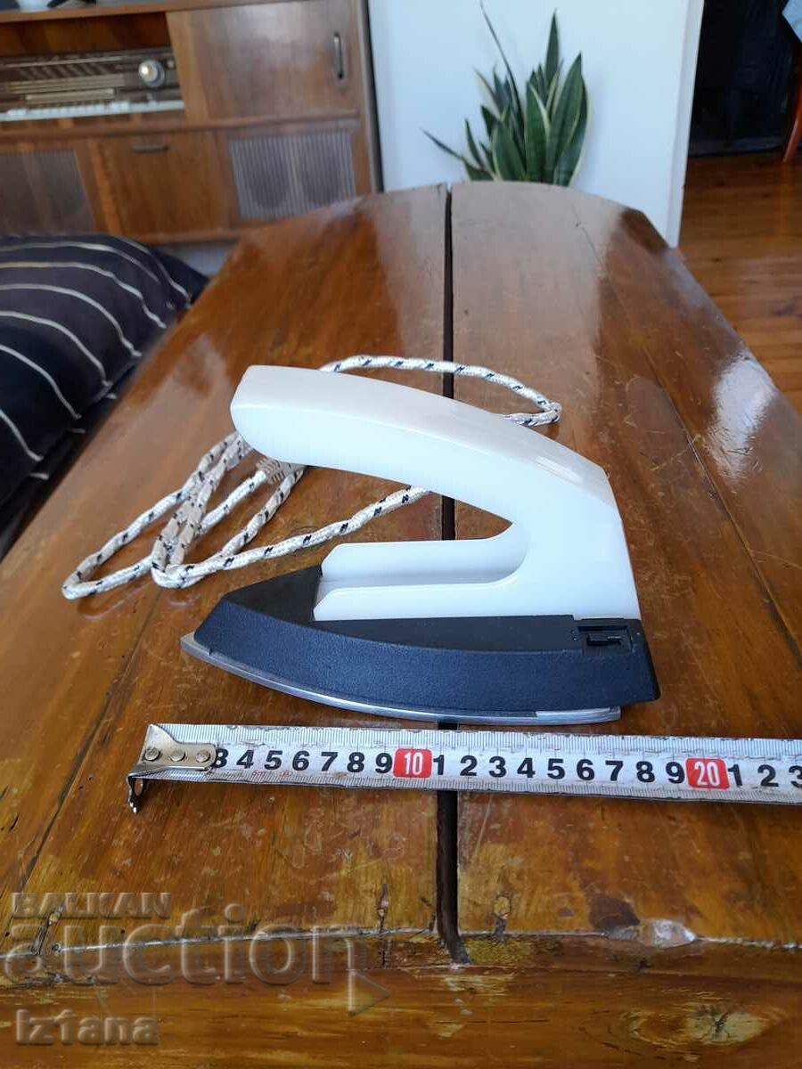 Old electric iron - 5 Old electric iron - 5