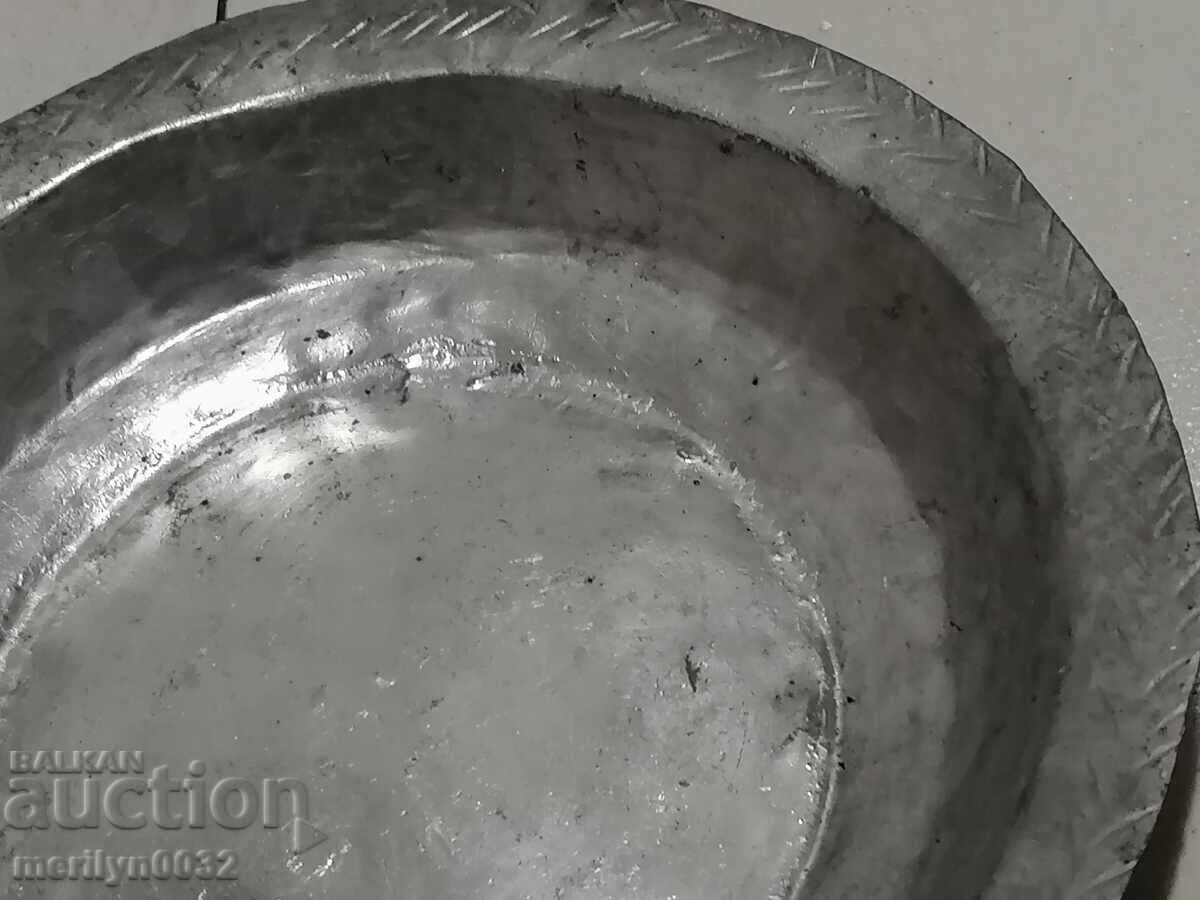 Delivery of Old copper sahan, baker, bowl, plate, tass Delivery of Old copper sahan, baker, bowl, plate, tass