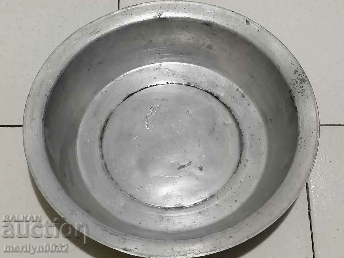 Auction Old copper sahan, baker, bowl, plate, tass Auction Old copper sahan, baker, bowl, plate, tass