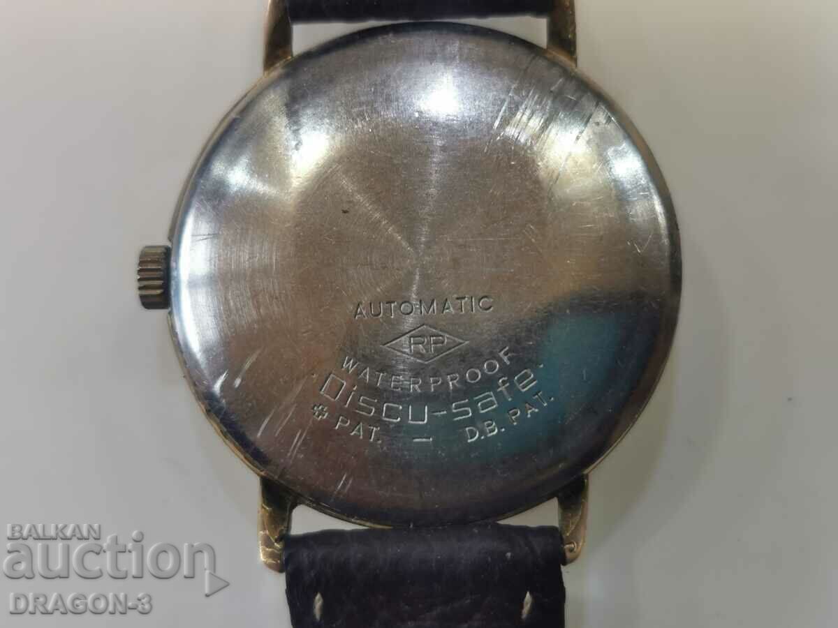 Доставка на ПОЗЛАТЕН JUNGHANS AUTOMATIC 651 Доставка на ПОЗЛАТЕН JUNGHANS AUTOMATIC 651