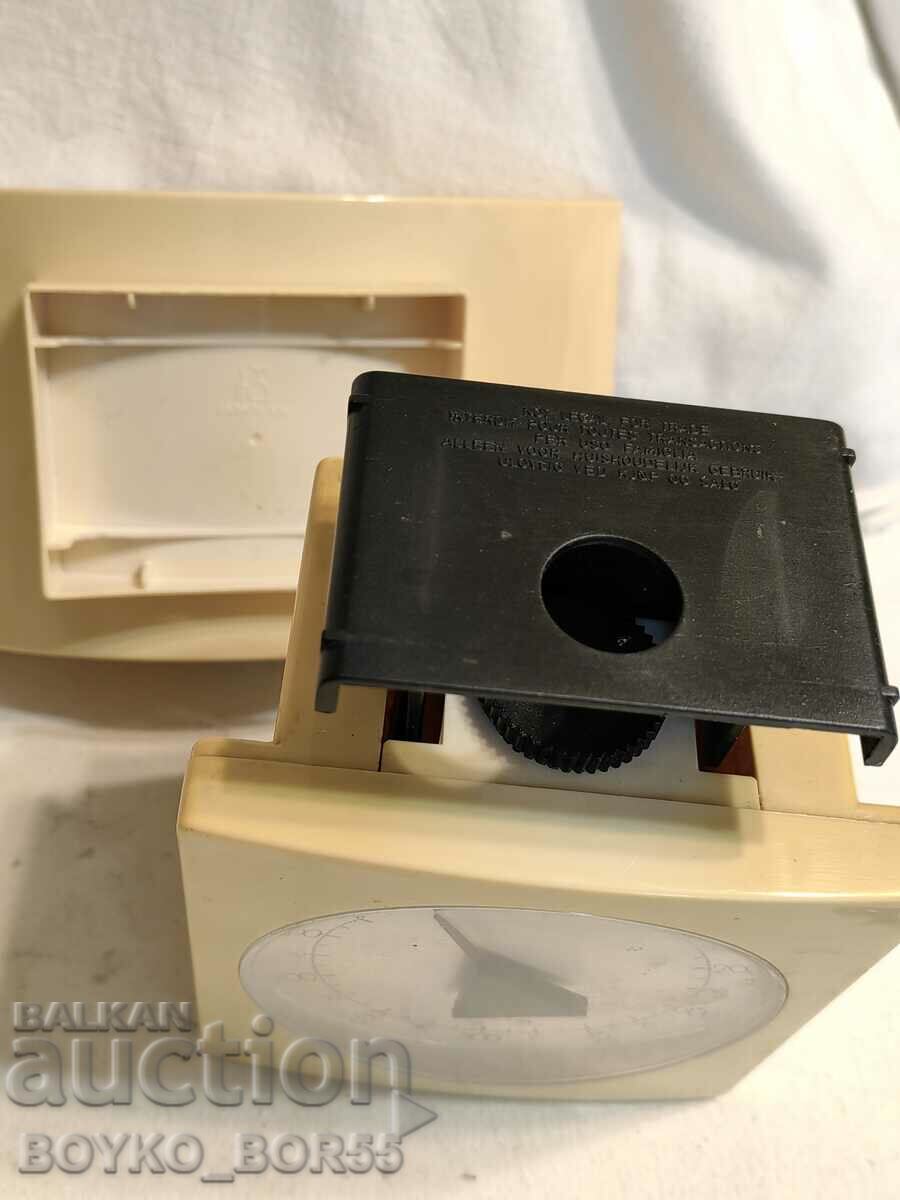 Delivery of Old Soc Household Kantar LAICA from the 1970s of the 20th century Delivery of Old Soc Household Kantar LAICA from the 1970s of the 20th century