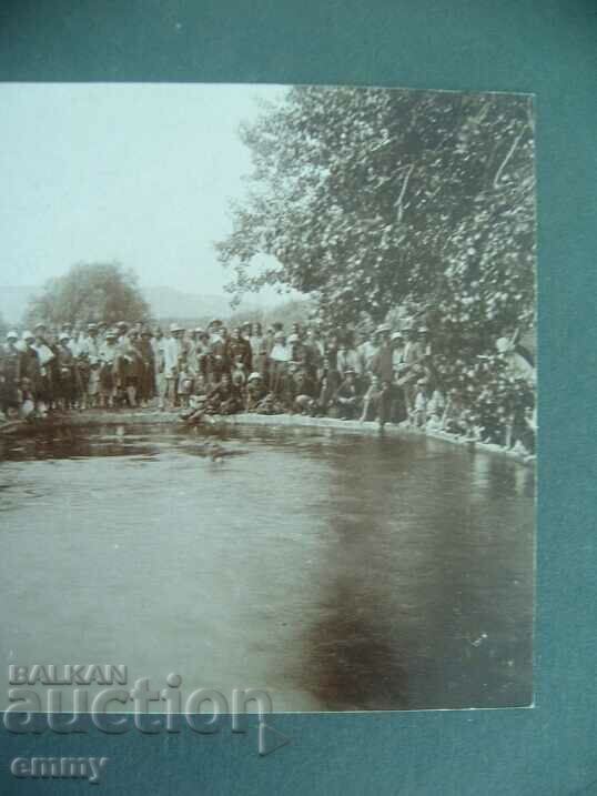 Auction Old photo photography - citizens by a lake Auction Old photo photography - citizens by a lake