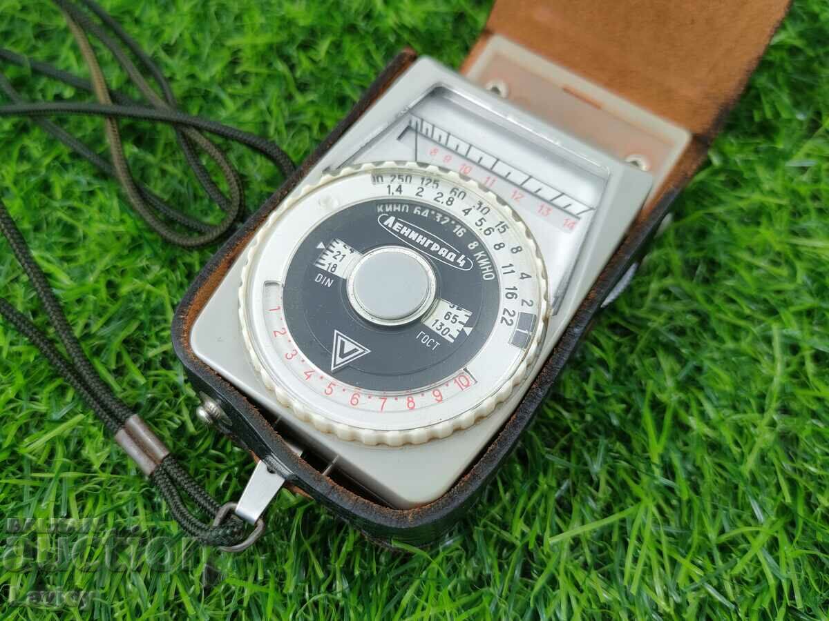 Vechi metru Leningrad 4 cu preț 20.00 BGN | € 10.23