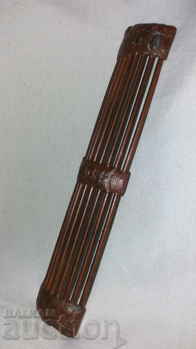 Delivery of Old bronze fixture--DRP