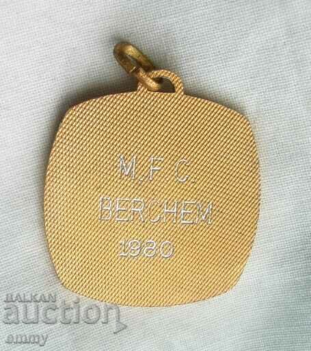 Football medal - FC Berchem, Belgium 1980 with price 4.00 BGN | € 2.05 Football medal - FC Berchem, Belgium 1980 with price 4.00 BGN | € 2.05
