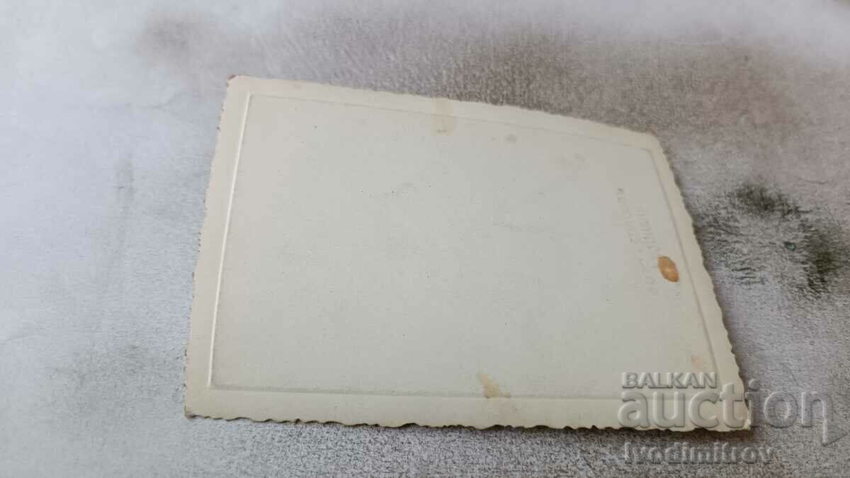 Photo Man and woman in a swimming pool with price 2.45 BGN | € 1.25 Photo Man and woman in a swimming pool with price 2.45 BGN | € 1.25