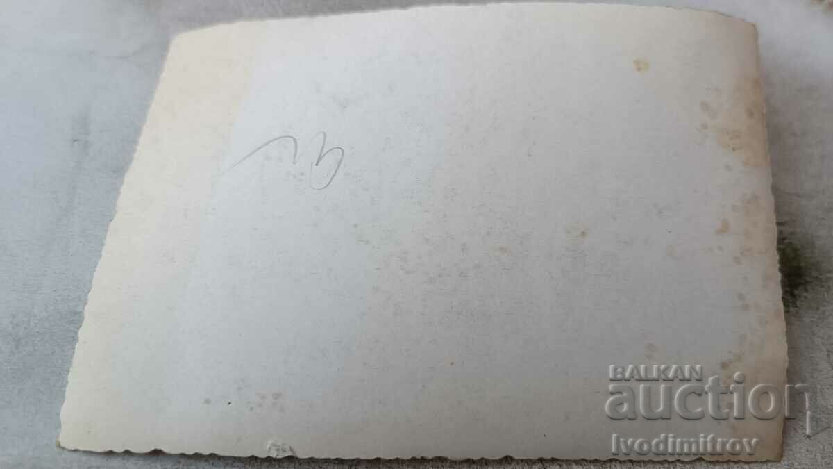 Photo Men women and children on the beach with price 1.15 BGN | € 0.59 Photo Men women and children on the beach with price 1.15 BGN | € 0.59