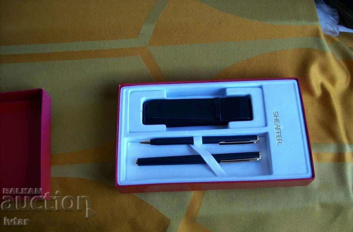 "SHEAFFER" pen and ballpoint set with box "SHEAFFER" pen and ballpoint set with box