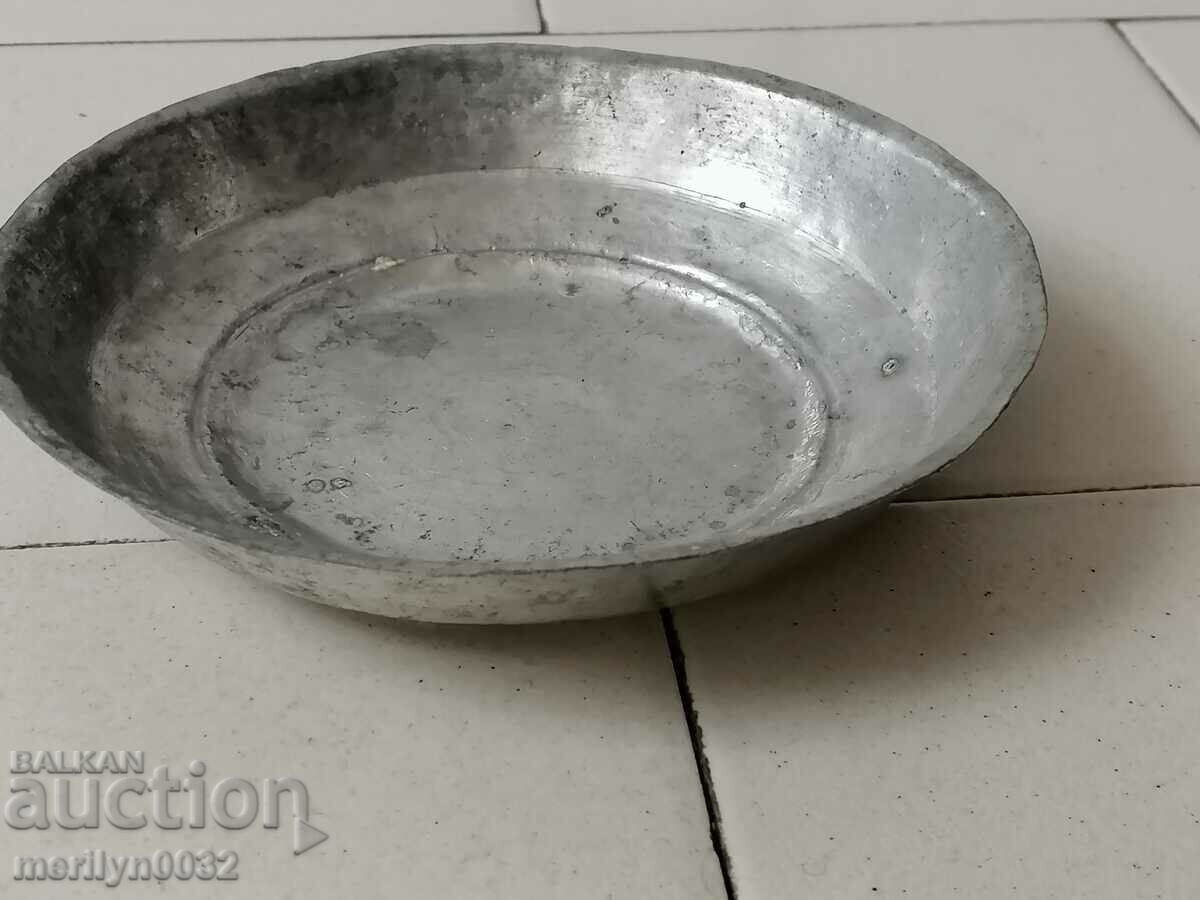 Old copper sahan, baker, bowl, plate, tass with price 41.00 BGN | € 20.96 Old copper sahan, baker, bowl, plate, tass with price 41.00 BGN | € 20.96