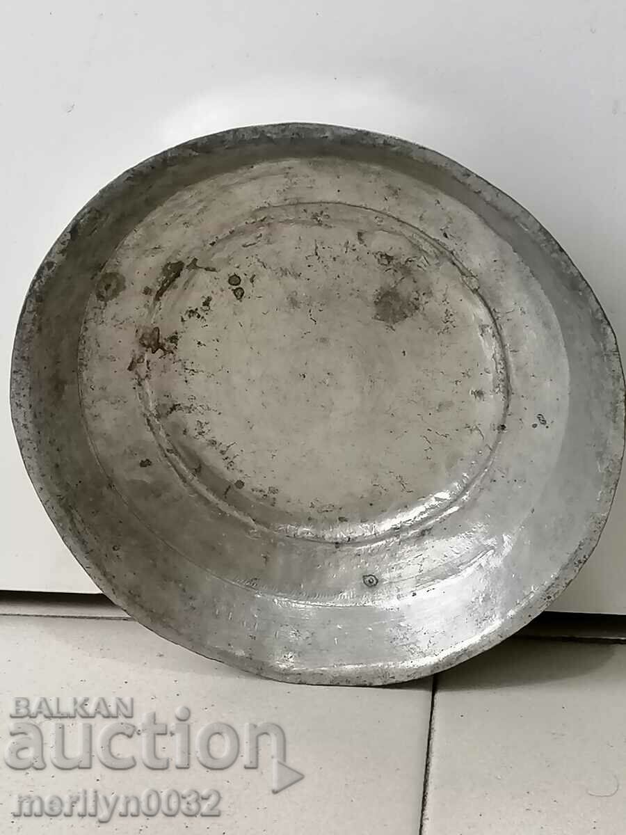 Auction Old copper sahan, baker, bowl, plate, tass Auction Old copper sahan, baker, bowl, plate, tass