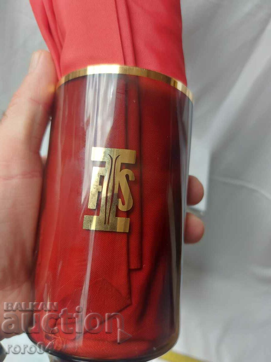 Auction CUP - PRIZE - SKI - FIS Auction CUP - PRIZE - SKI - FIS