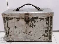 Армейска кутия за акомулатори за радиостанции ВЕРМАХТ WW2