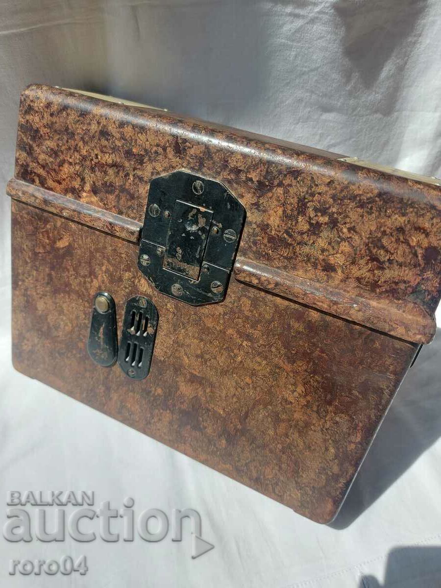 Auction TAP - WERMACHTA - WWII Auction TAP - WERMACHTA - WWII