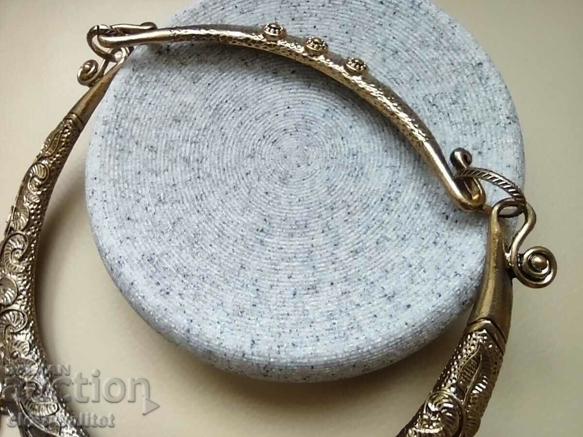 Old necklace, very beautiful, very impressive, incl. for costume - 7 Old necklace, very beautiful, very impressive, incl. for costume - 7