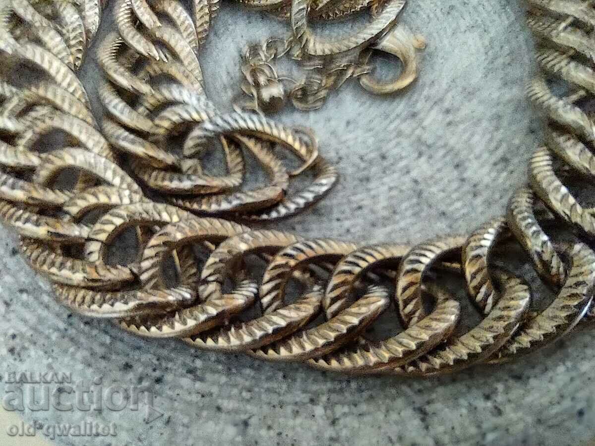 Delivery of Women's solid gold plated necklace Delivery of Women's solid gold plated necklace