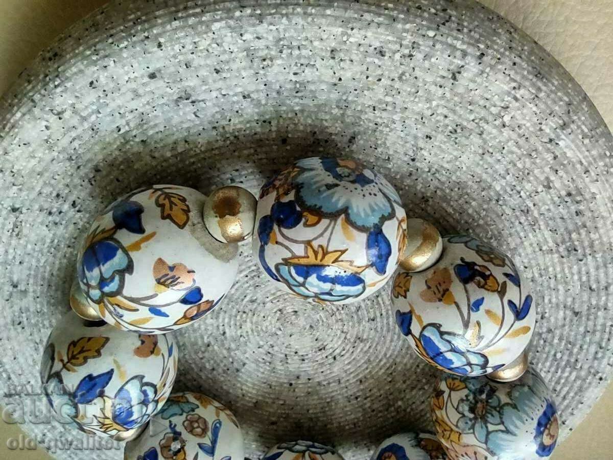 Auction Attractive Art BRACELET handmade and painted, c. ceramic Auction Attractive Art BRACELET handmade and painted, c. ceramic