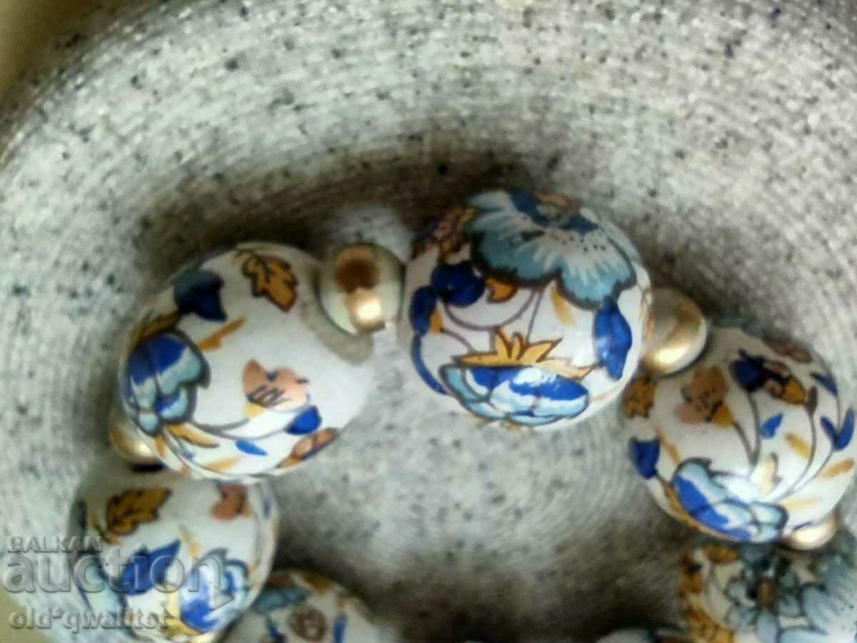 Delivery of Attractive Art BRACELET handmade and painted, c. ceramic Delivery of Attractive Art BRACELET handmade and painted, c. ceramic