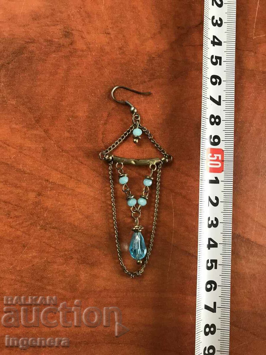 Delivery of EARRING EARRING ETHNIC JEWELRY SACHAN