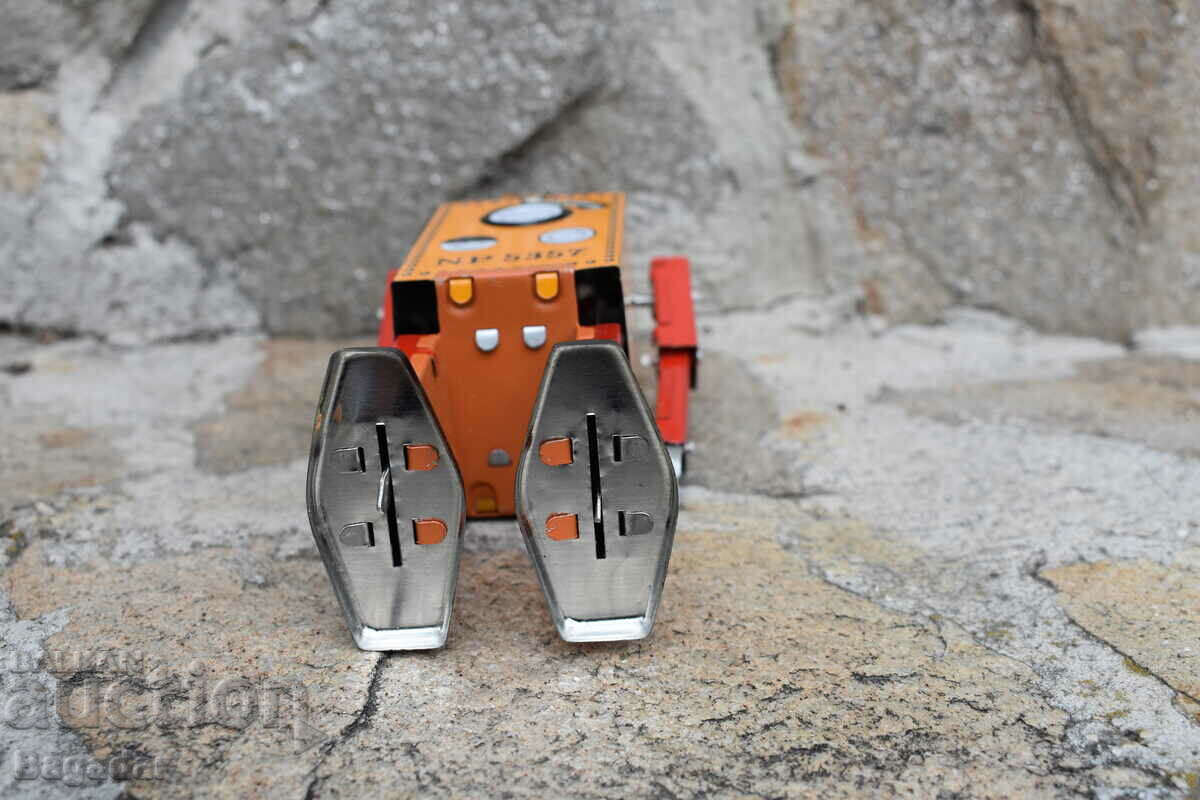 Tinplate toy robot - 7 Tinplate toy robot - 7