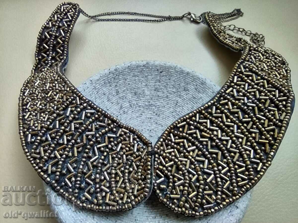 Necklace, very beautiful, suitable for collar wear