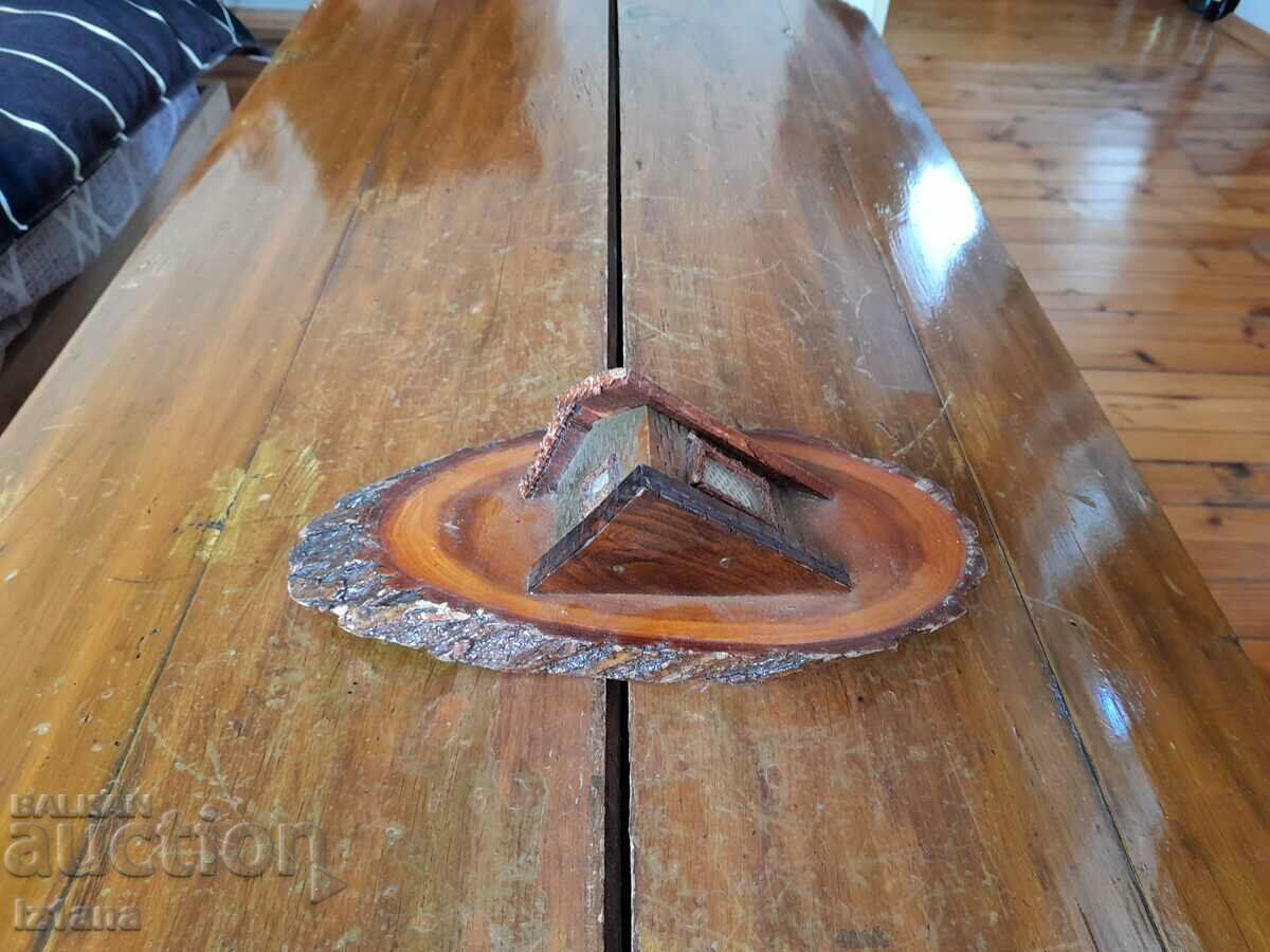 Стара дървена декорация,сувенир