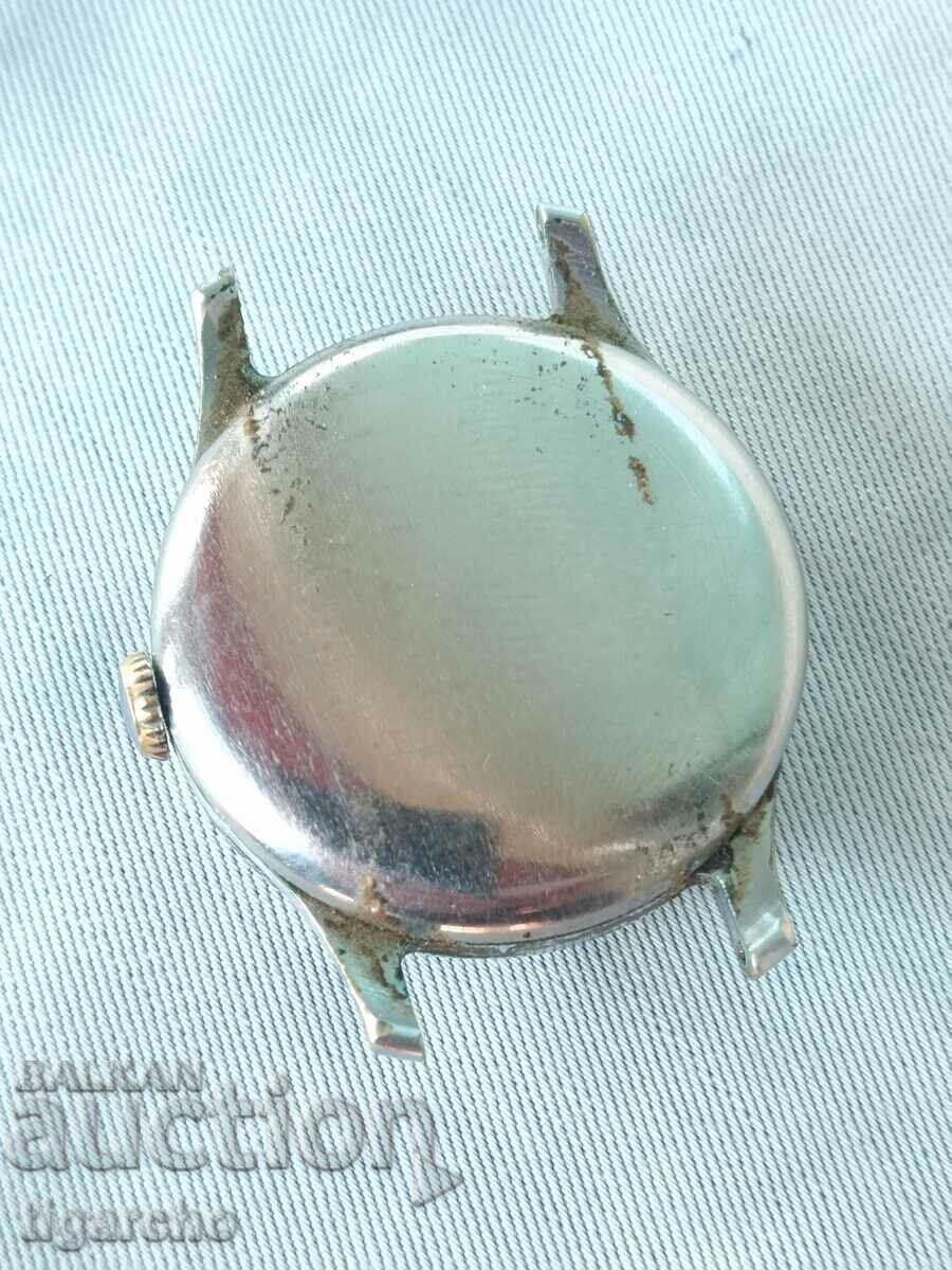 Delivery of Clock Victory Delivery of Clock Victory