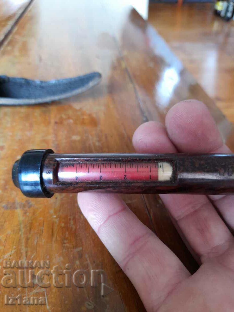 Auction Old tire pressure gauge Auction Old tire pressure gauge