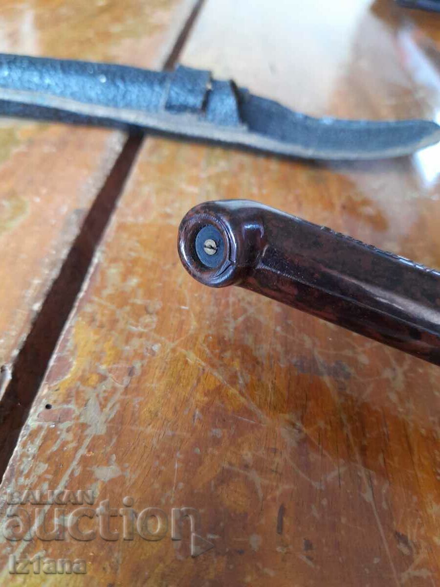 Old tire pressure gauge - 6 Old tire pressure gauge - 6