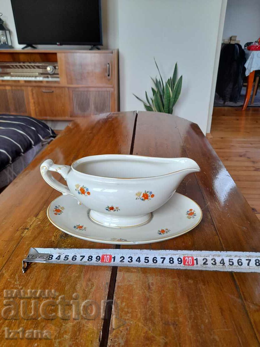 Δημοπρασία Παλιά πορσελάνη σάλτσα-boat Δημοπρασία Παλιά πορσελάνη σάλτσα-boat