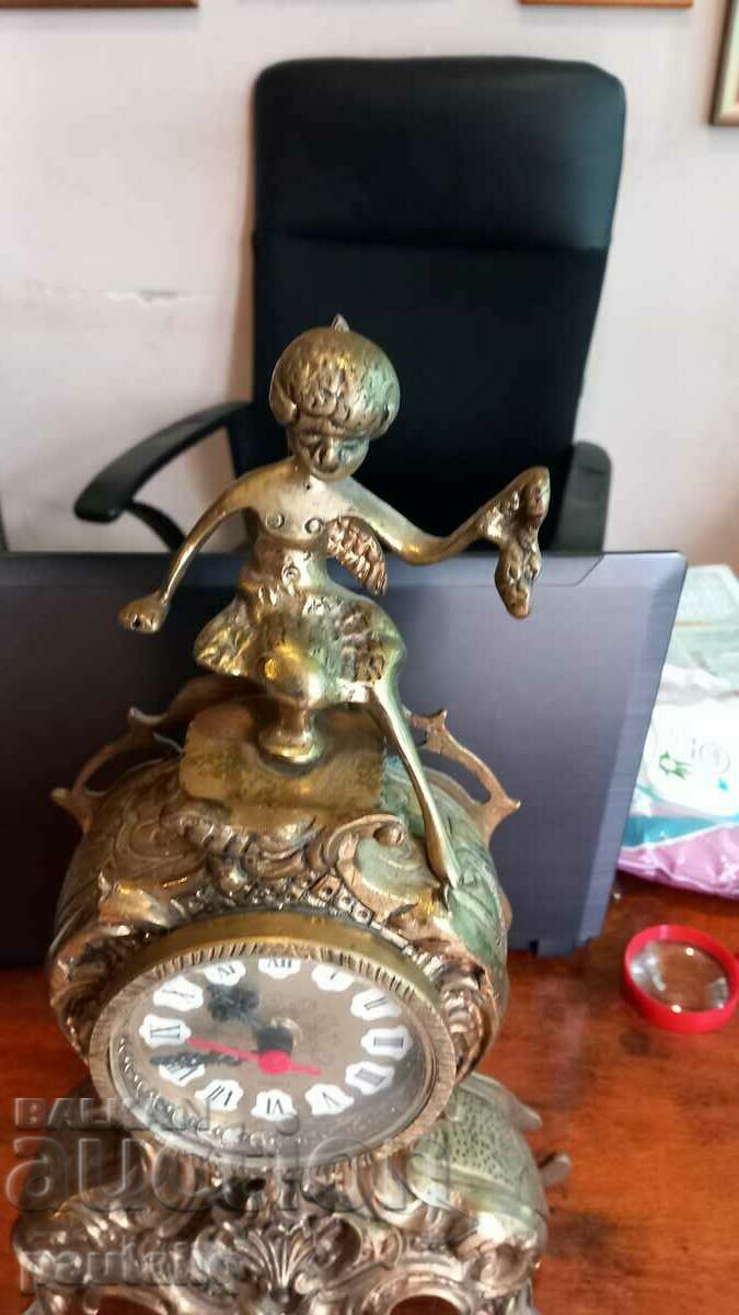 ΜΑΣΙΦ ΕΠΙΤΡΑΠΕΖΙΟ ΤΖΑΚΙ ΡΟΛΟΙ ΜΠΡΟΝΖΕ με τιμή 100.00 BGN | € 51.13 ΜΑΣΙΦ ΕΠΙΤΡΑΠΕΖΙΟ ΤΖΑΚΙ ΡΟΛΟΙ ΜΠΡΟΝΖΕ με τιμή 100.00 BGN | € 51.13