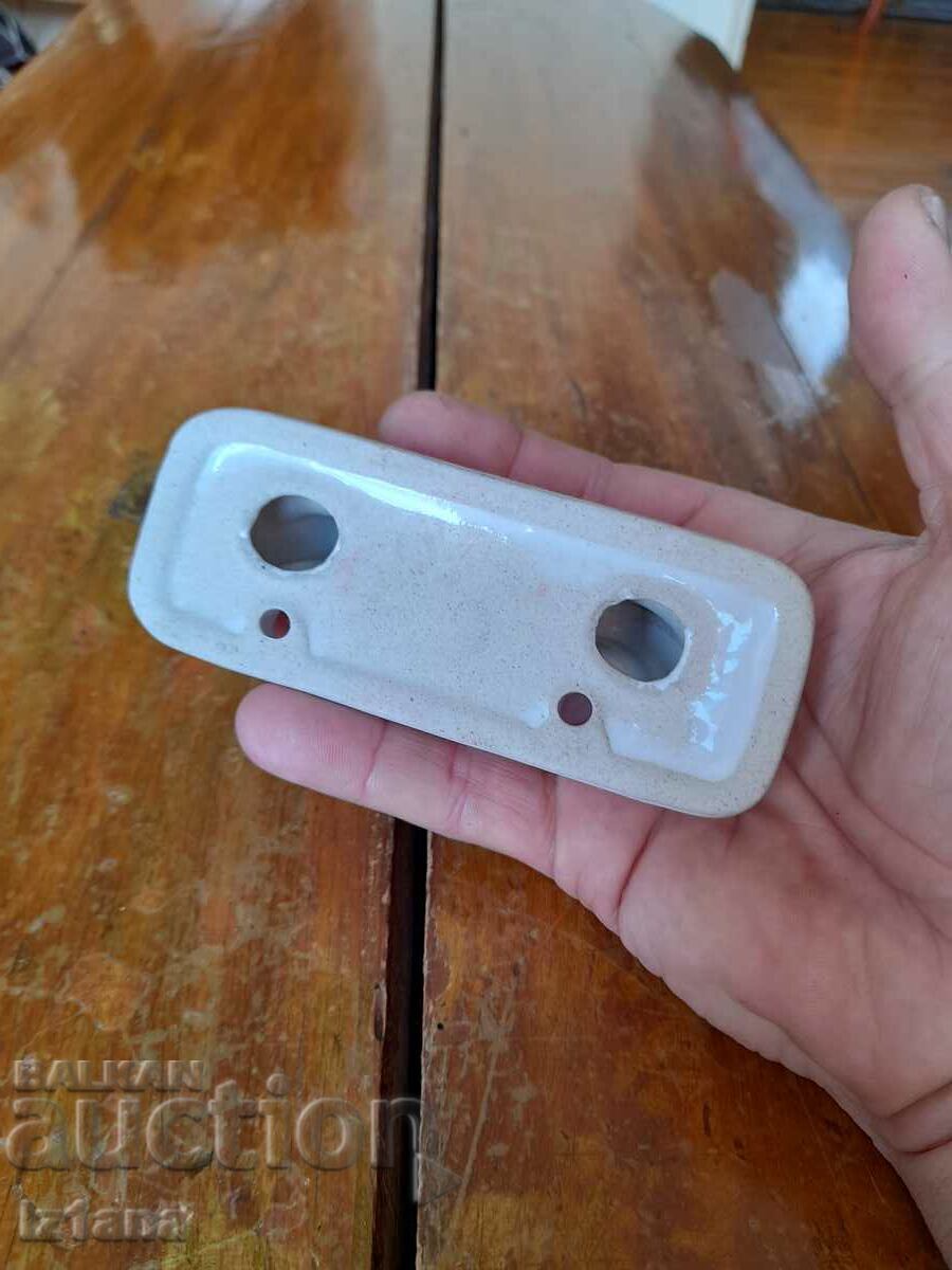 Delivery of Old earthenware hanger