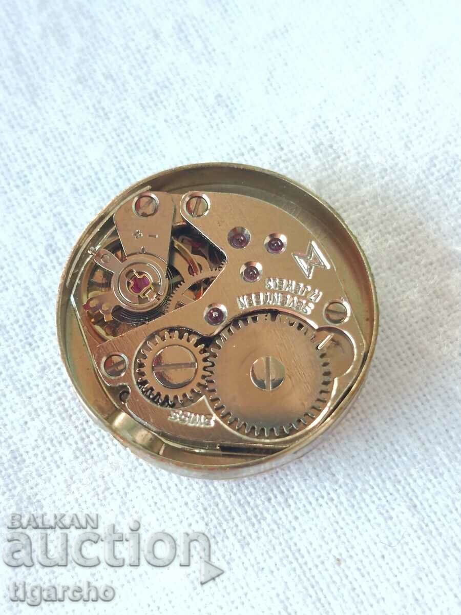 Licitație Aparat de ceas pentru femei EDOX Licitație Aparat de ceas pentru femei EDOX