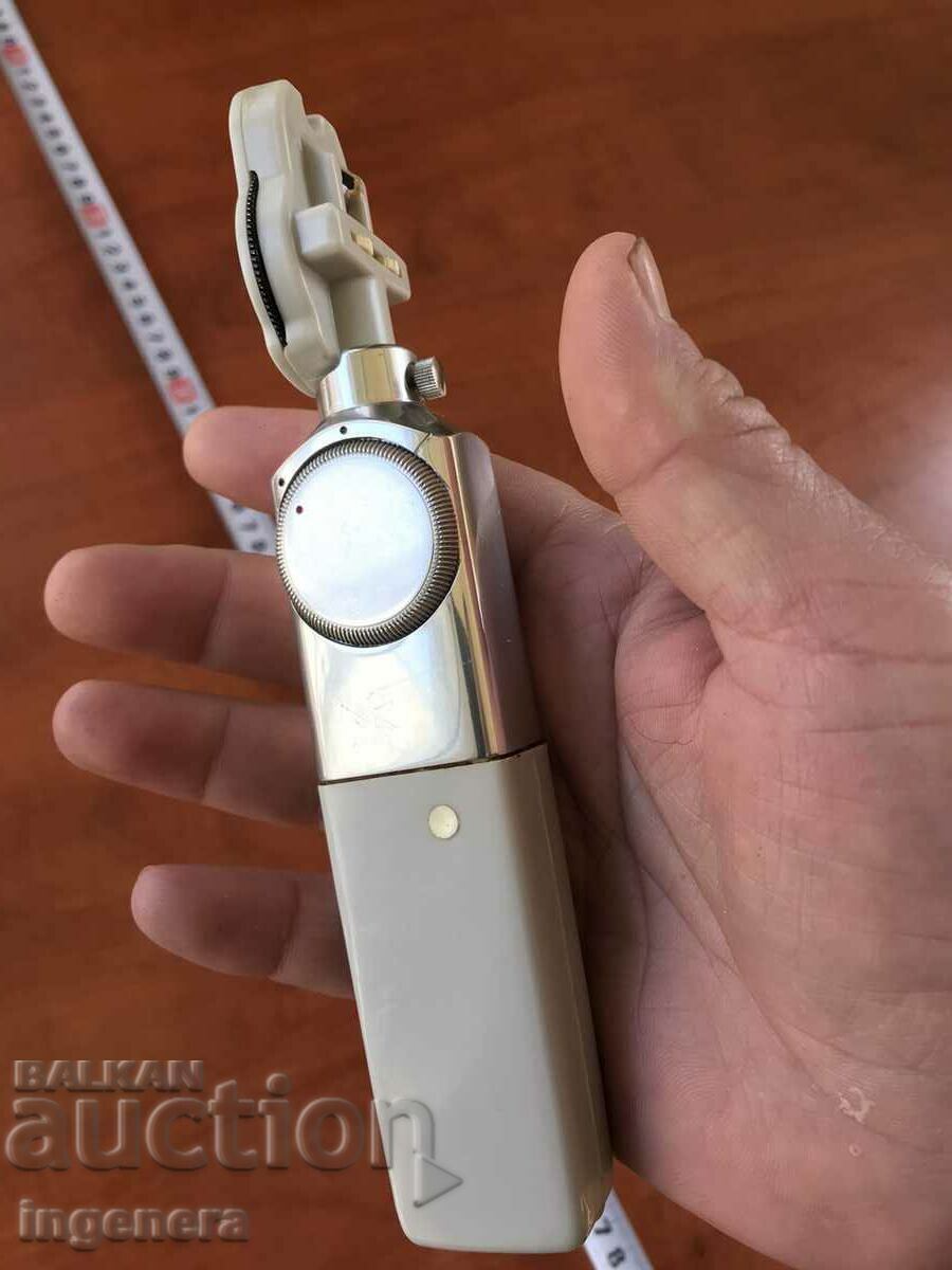 Delivery of DEVICE EYE APPARATUS GERMANY-OCULUS