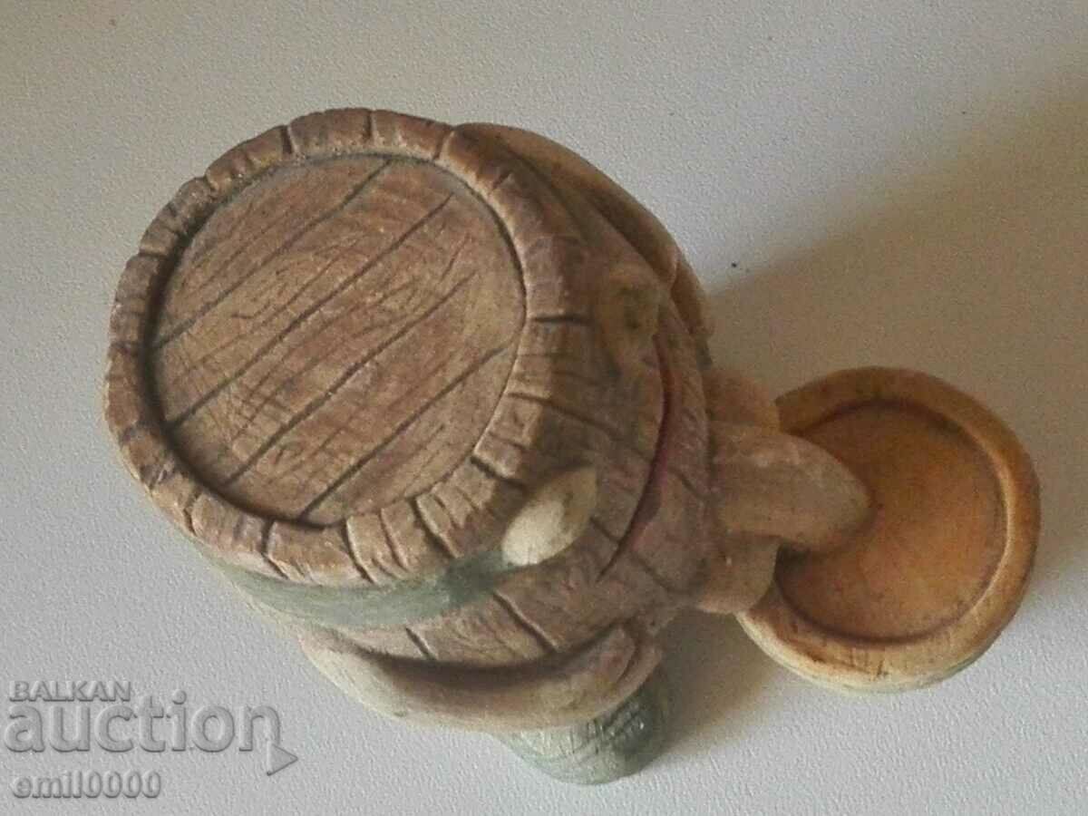 Delivery of Gypsum figure - erotica. Delivery of Gypsum figure - erotica.