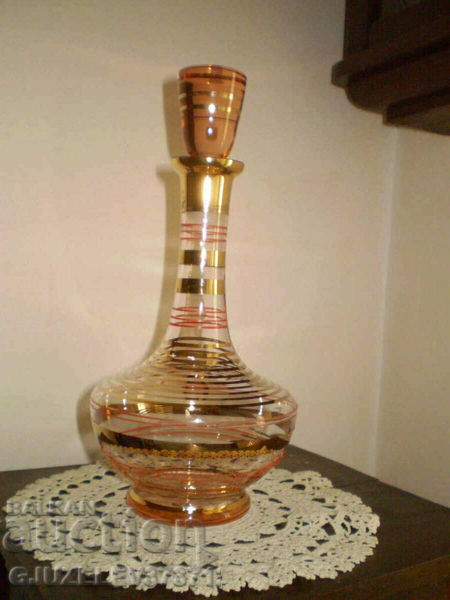 Retro colored glass carafe with gold ornaments and stopper - 5 Retro colored glass carafe with gold ornaments and stopper - 5