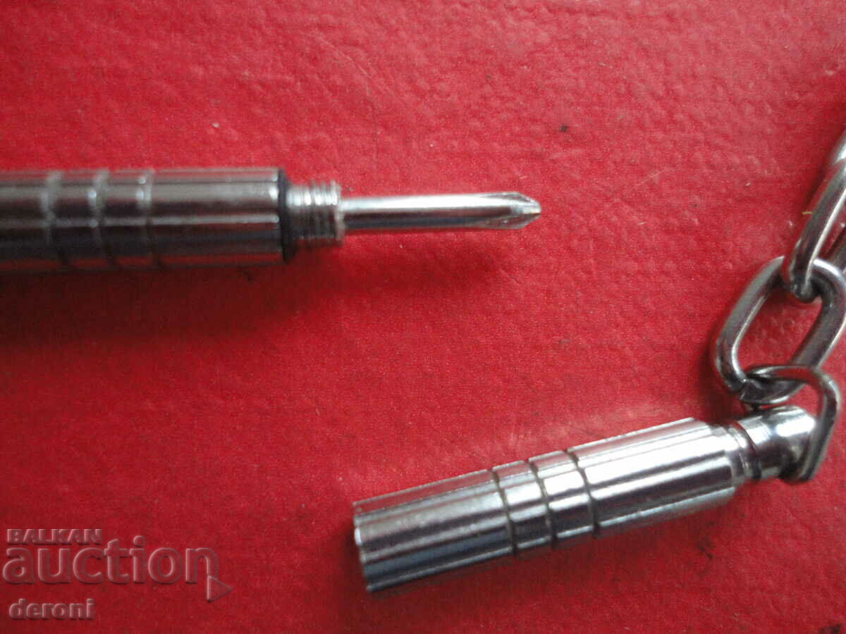Auction A great keychain with a screwdriver Auction A great keychain with a screwdriver