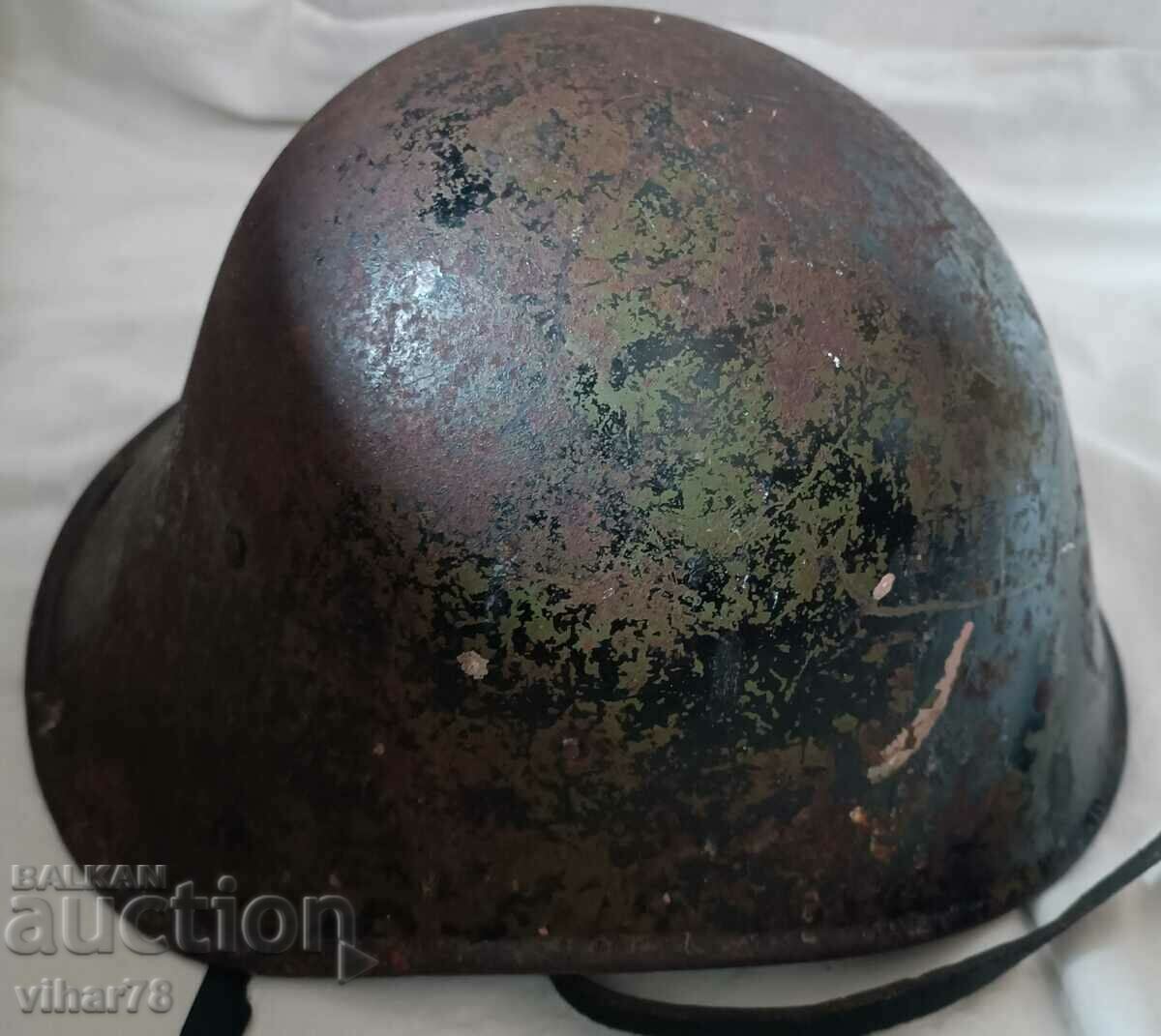 Casca militara veche - 5