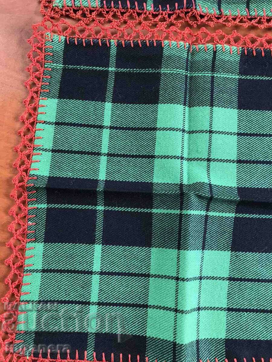 PĂTURA UNICĂ CU CROCHETĂ, CURTĂ, UNICA cu preț 12.00 BGN | € 6.14