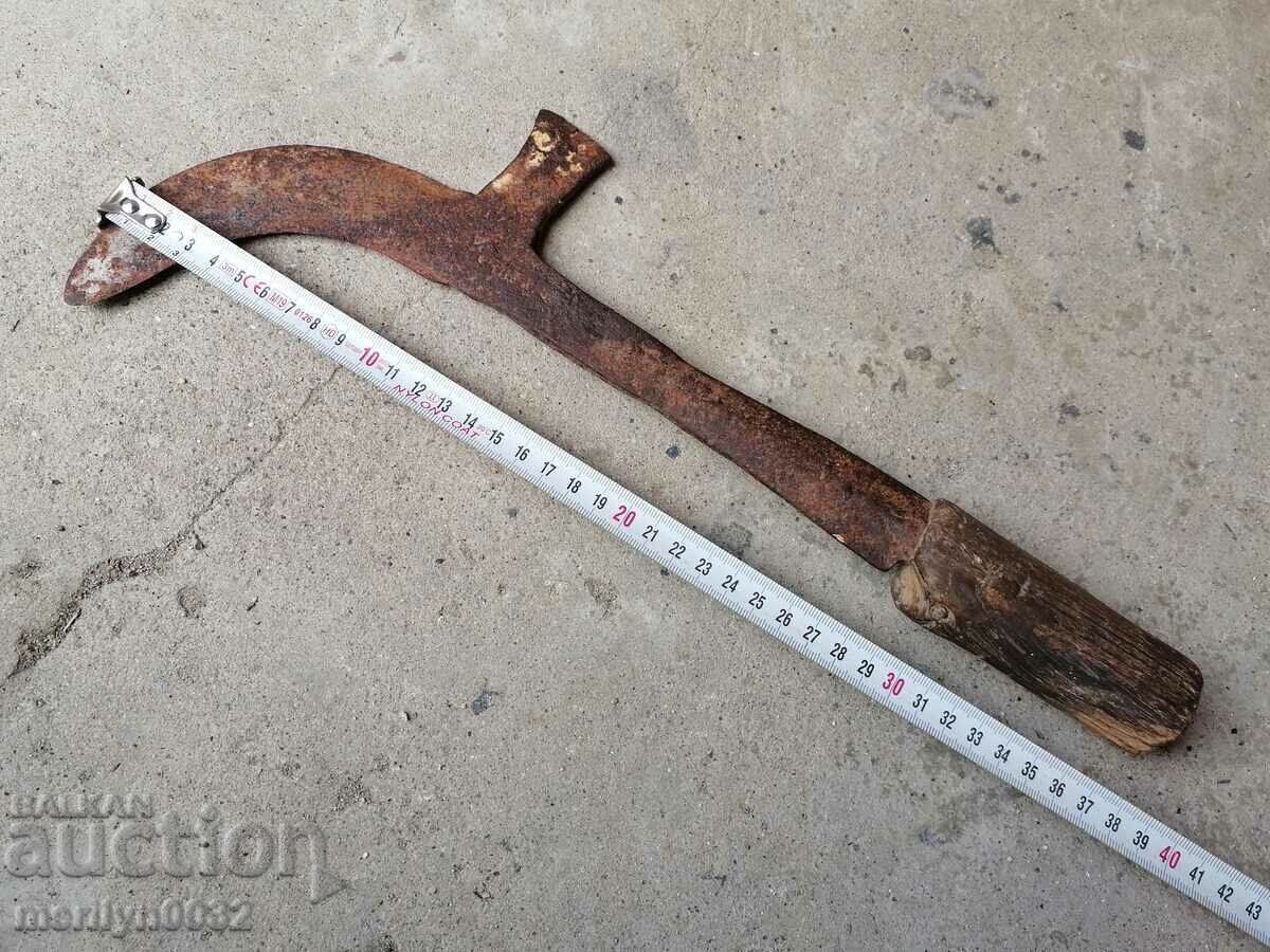 Old tool, hoe with engravings, wrought iron blade - 5 Old tool, hoe with engravings, wrought iron blade - 5