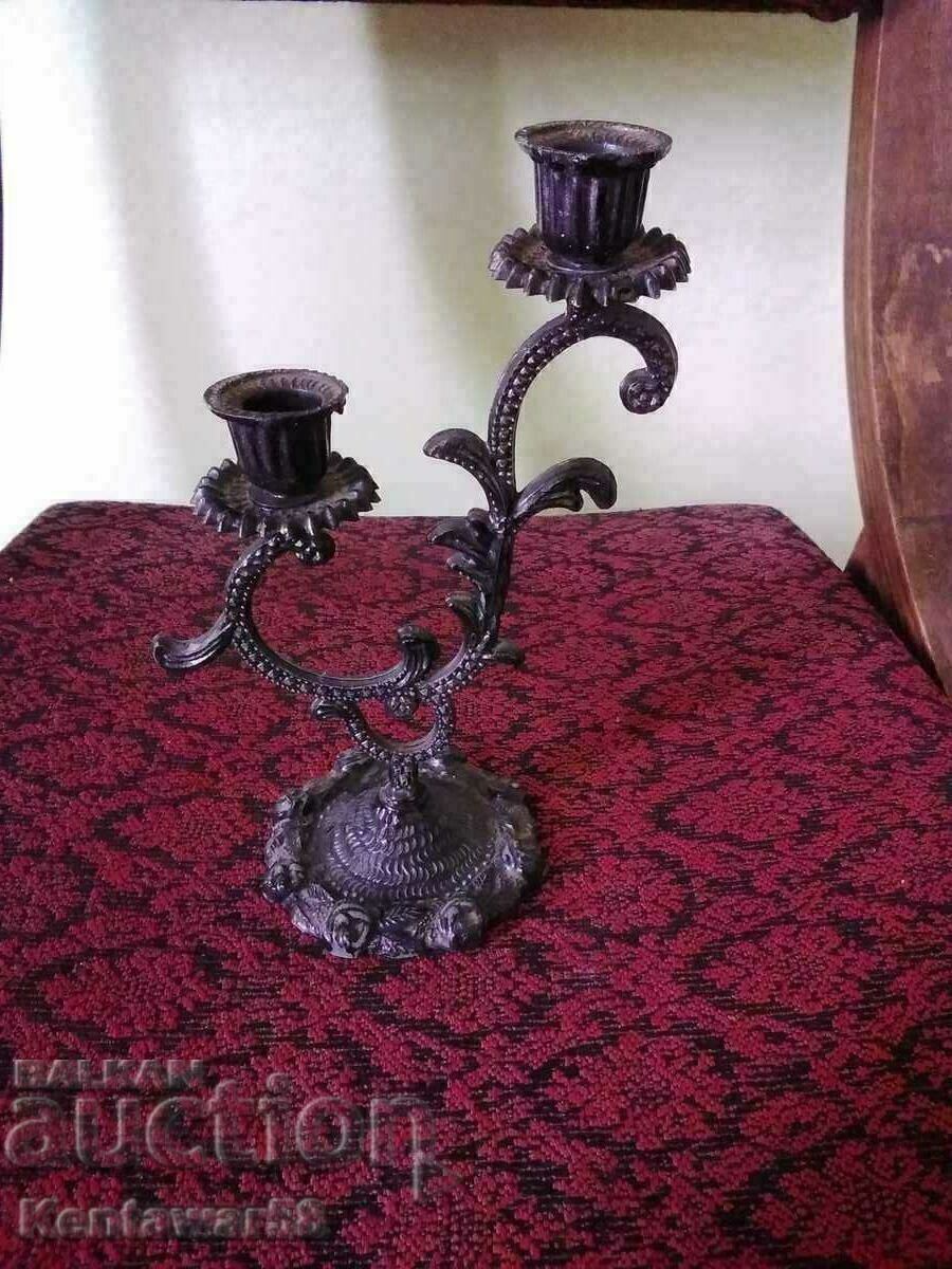 Κηροπήγιο. Κηροπήγιο.