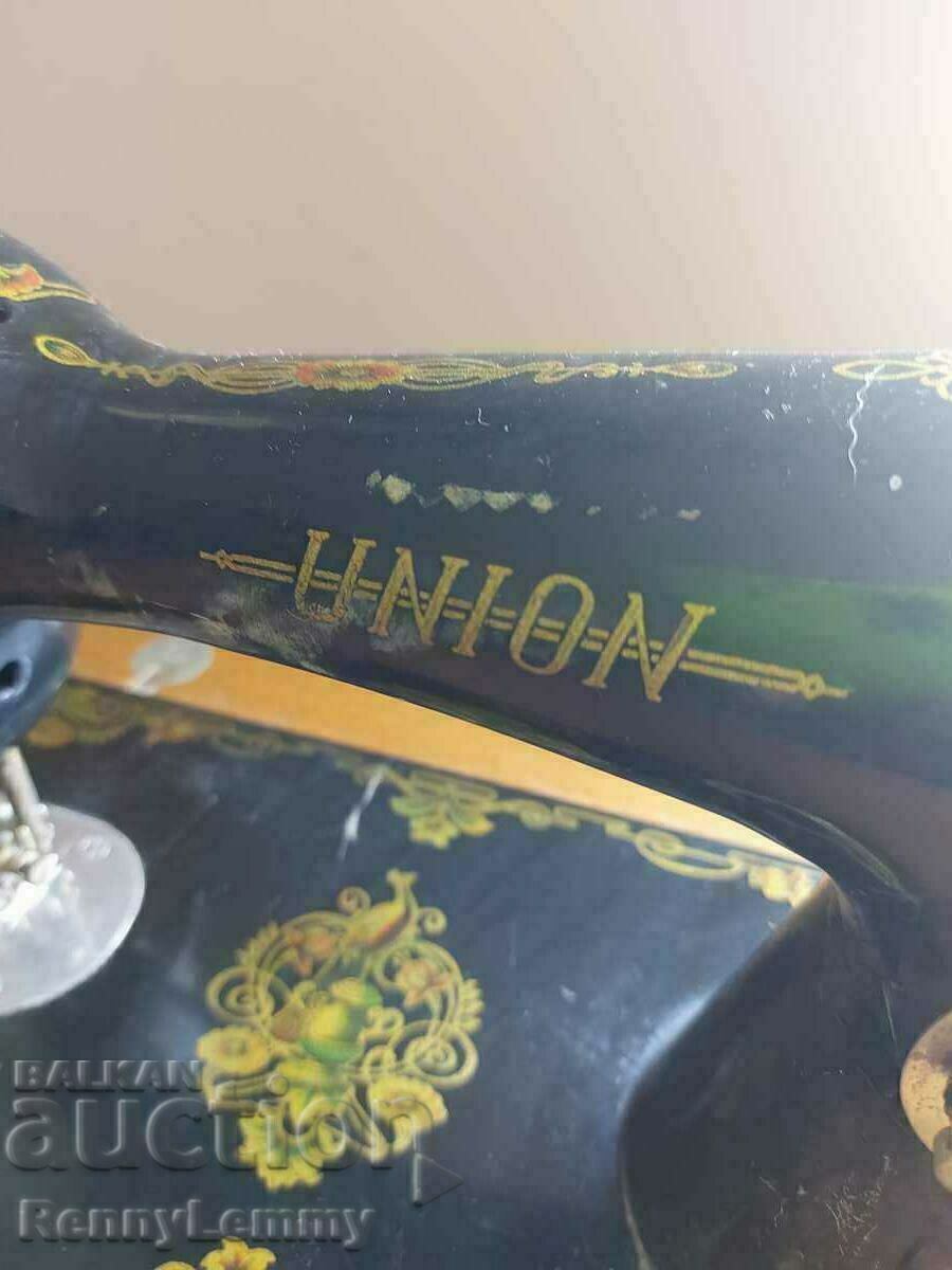 Mașină de cusut picior rusă Union, Union cu preț € 35.79 | 70.00 BGN